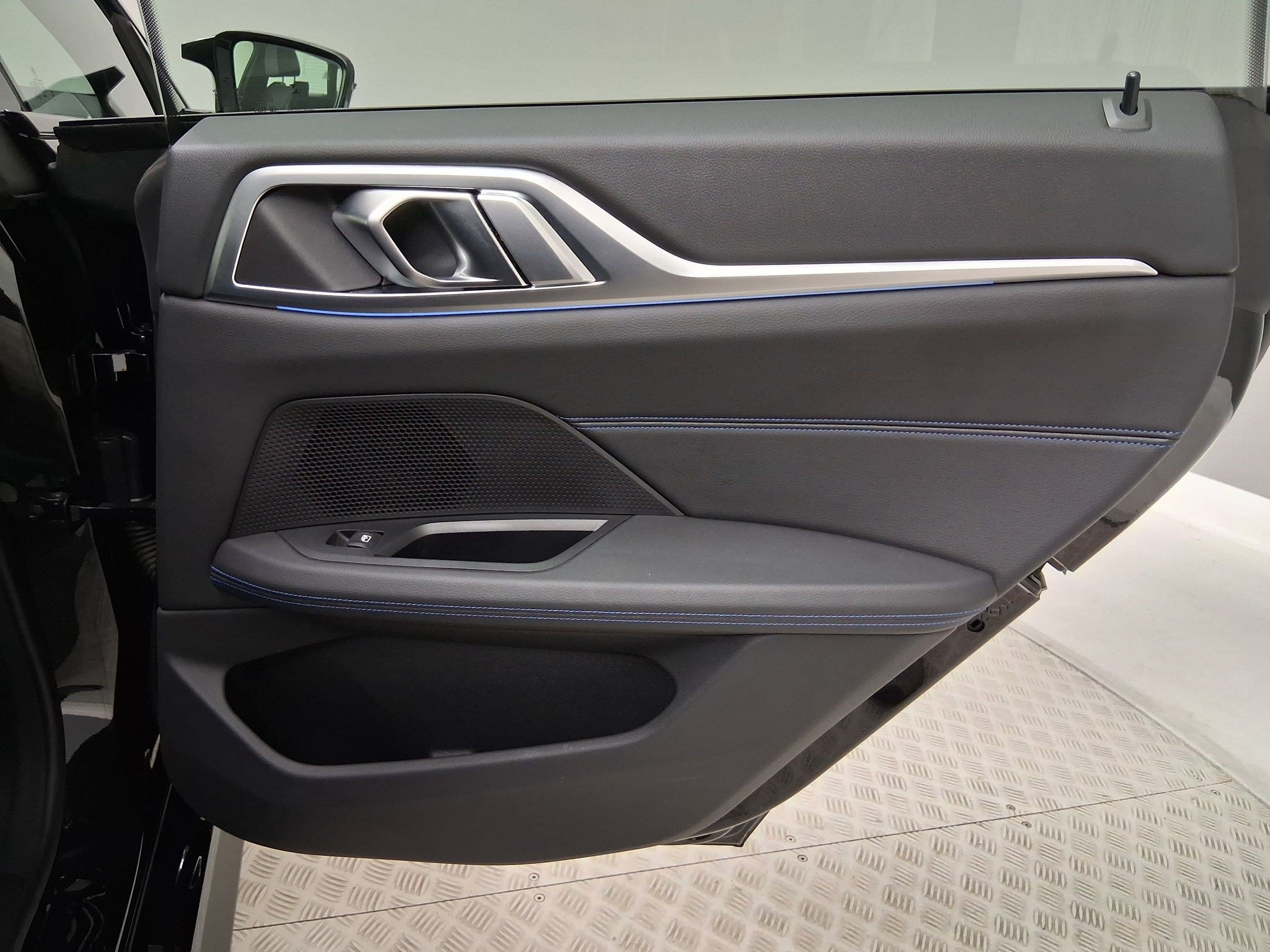 Used 2023 BMW i4 M50 AWD/4WD image 31