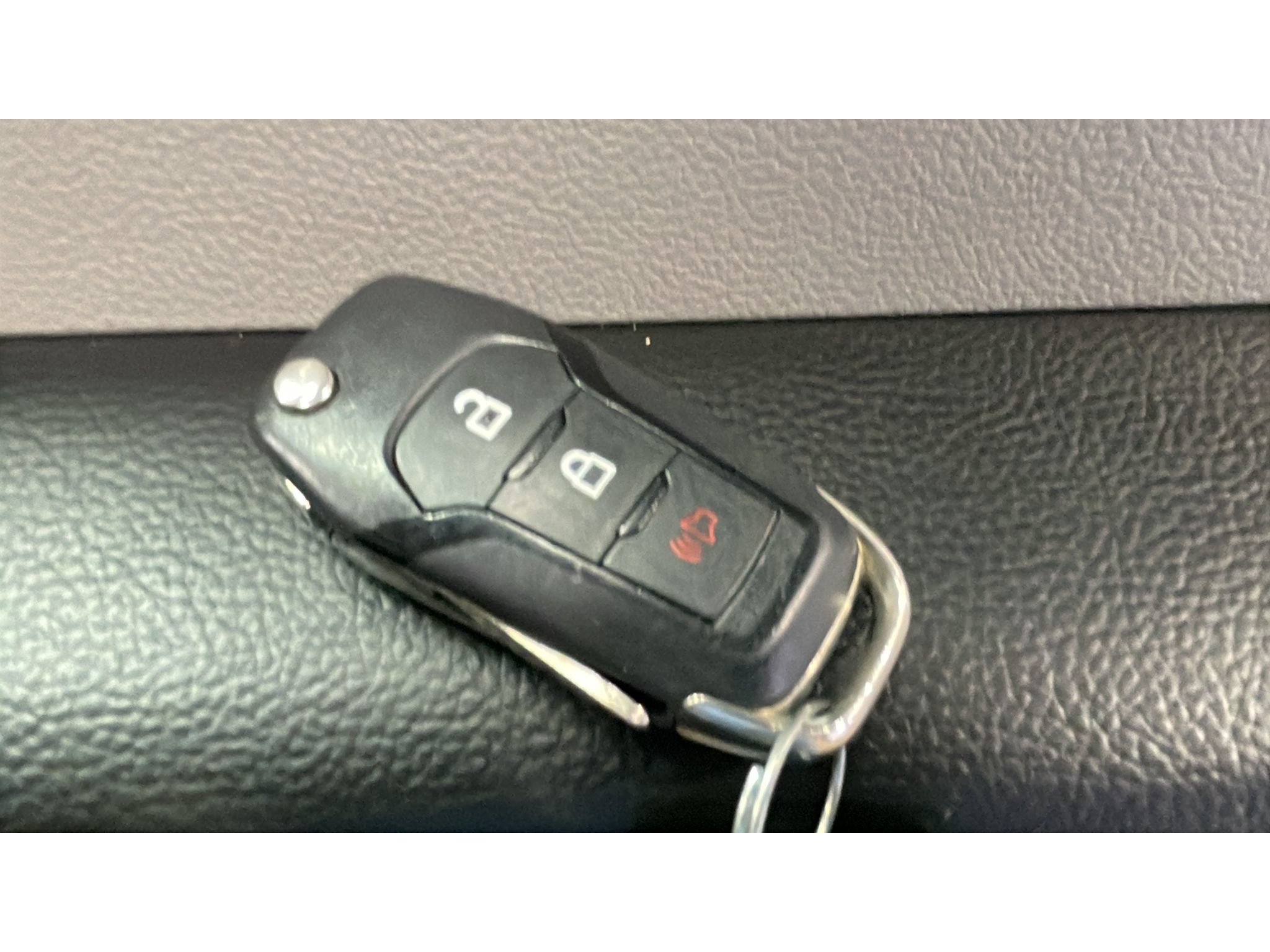 Used 2016 Ford F150 XLT AWD/4WD image 18