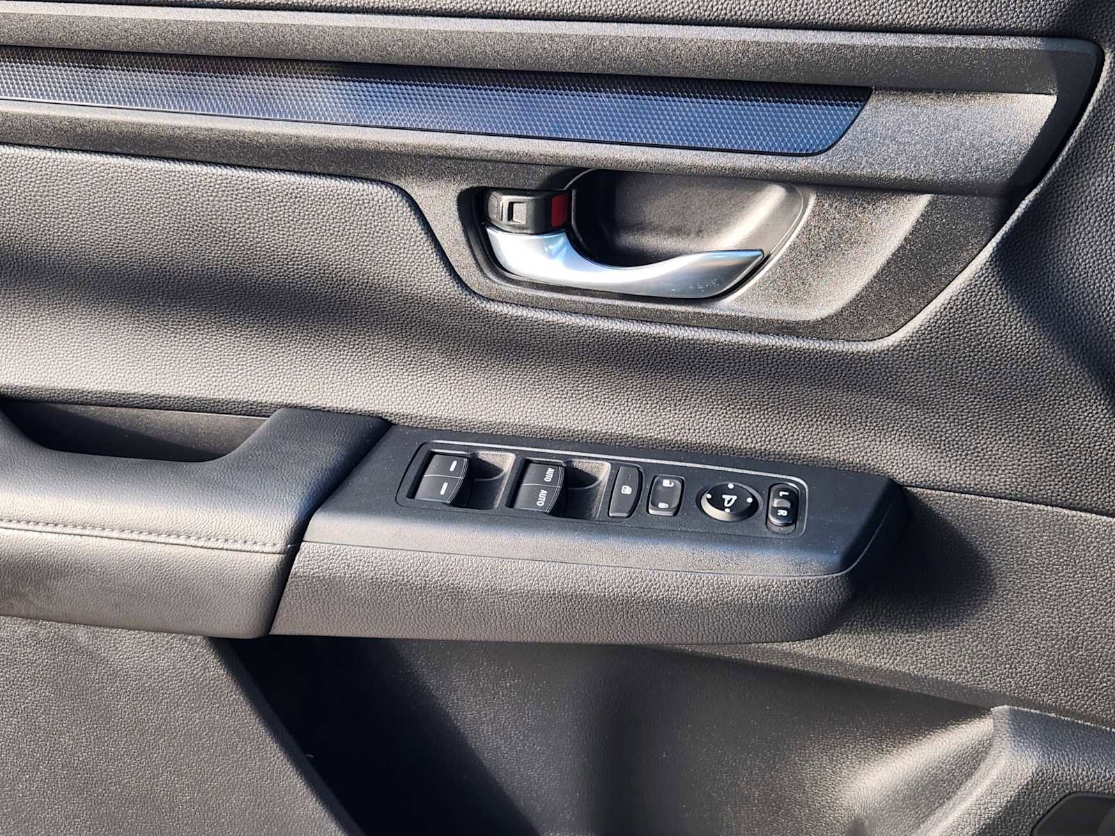 Used 2023 Honda CR-V EX image 23