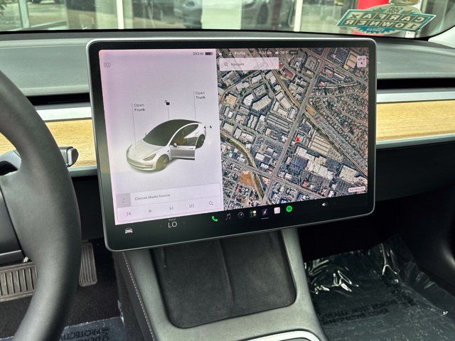 Used 2021 Tesla Model 3 Standard Range Plus RWD image 15
