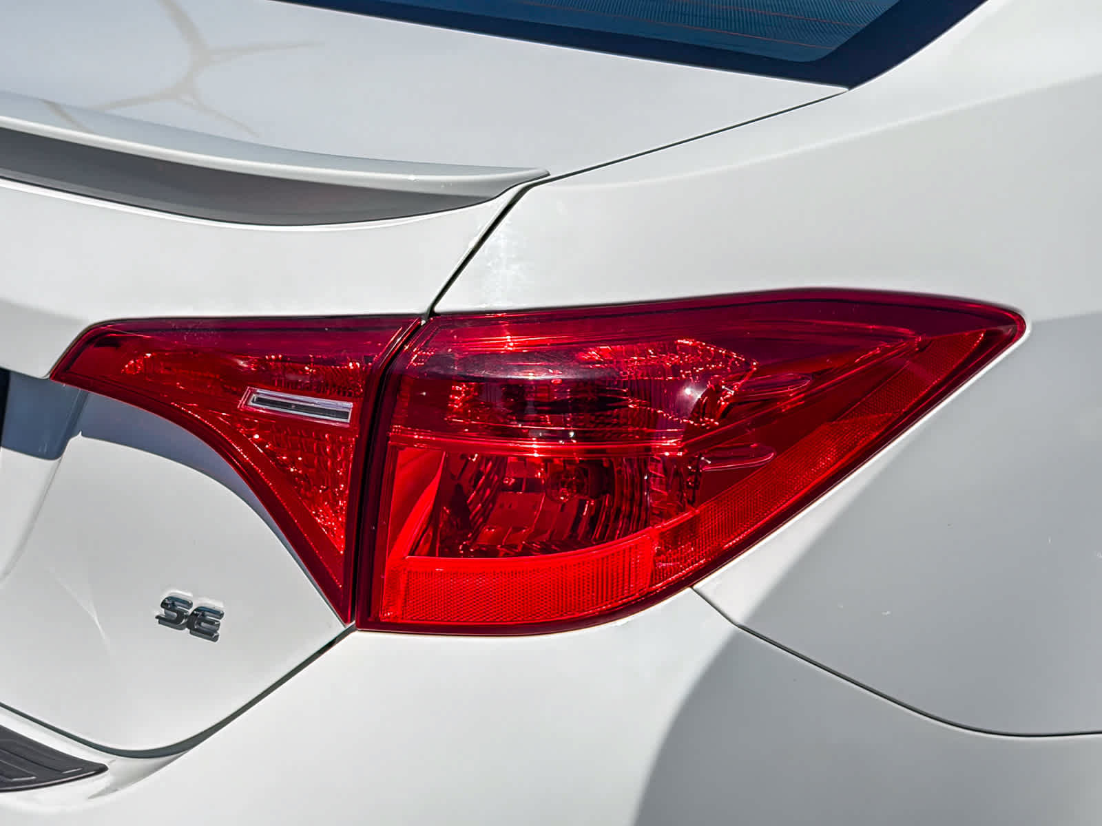 Used 2019 Toyota Corolla SE FWD image 8