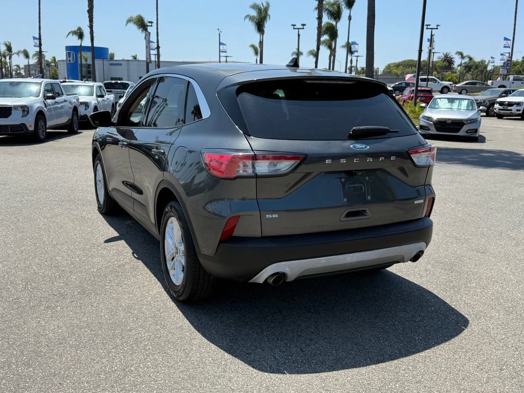 Used 2020 Ford Escape SE FWD image 10