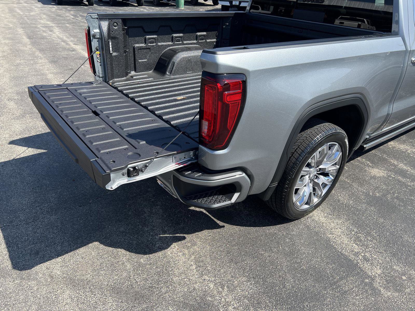 New 2026 GMC Sierra 1500 Denali w/ Denali Reserve Package image 49