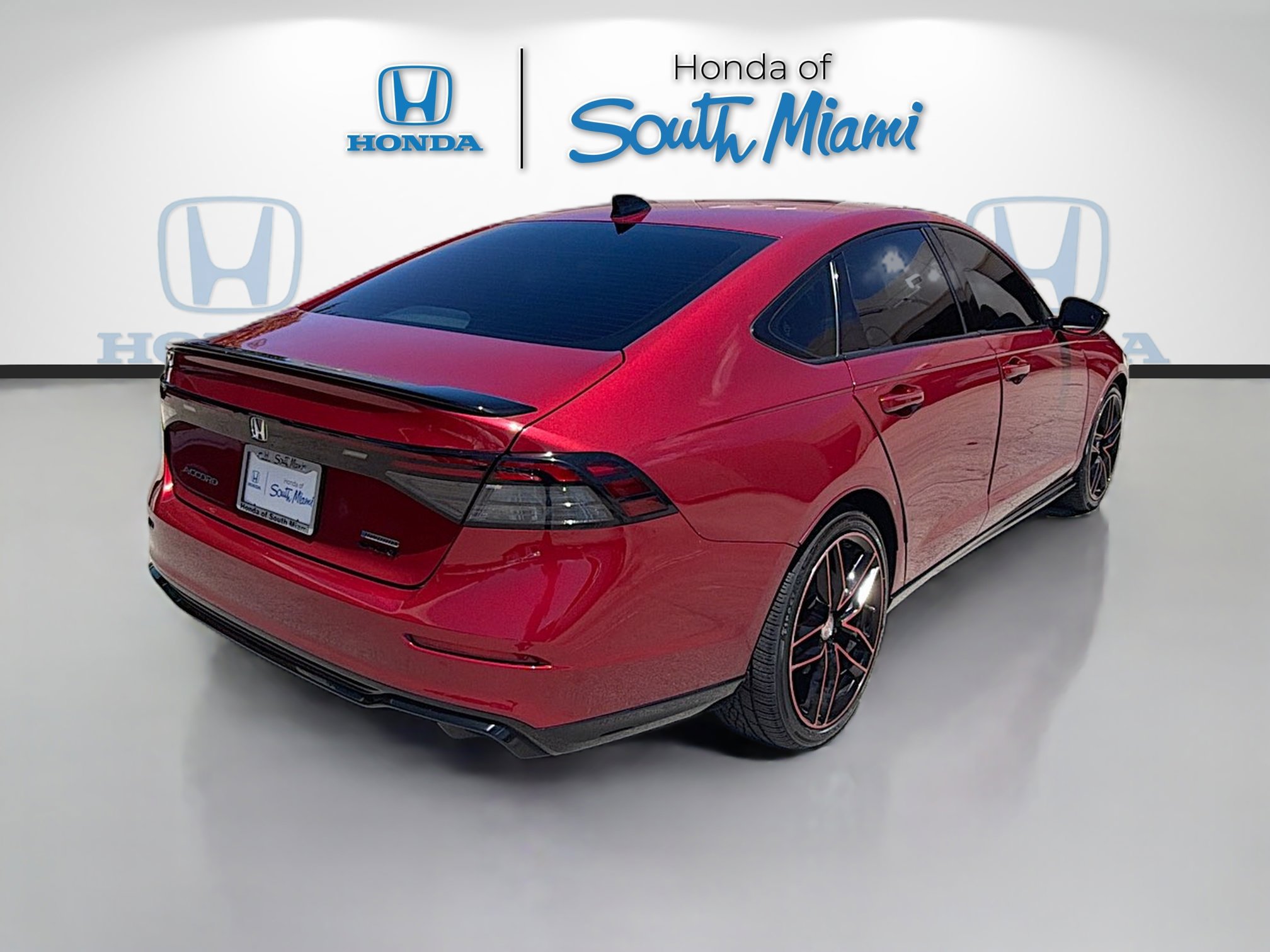 Used 2023 Honda Accord Sport image 7