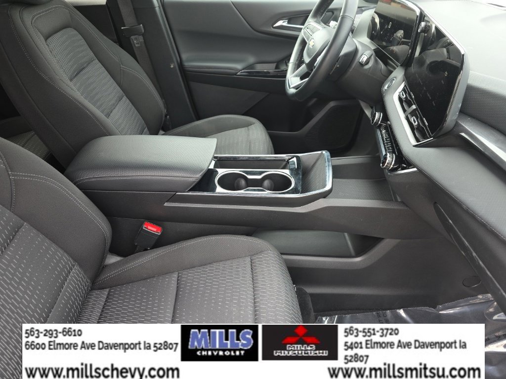 Used 2025 Chevrolet Equinox LT FWD image 20