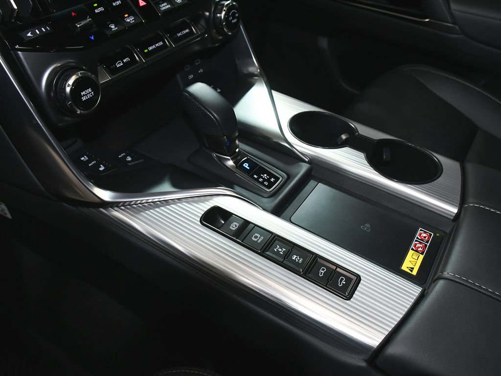 Used 2025 Lexus LX 700h F Sport AWD/4WD image 51