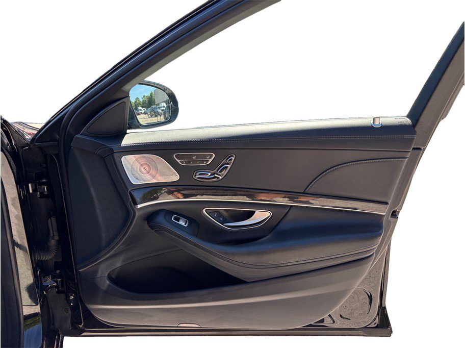 Used 2019 Mercedes-Benz S 560 4MATIC Sedan image 50