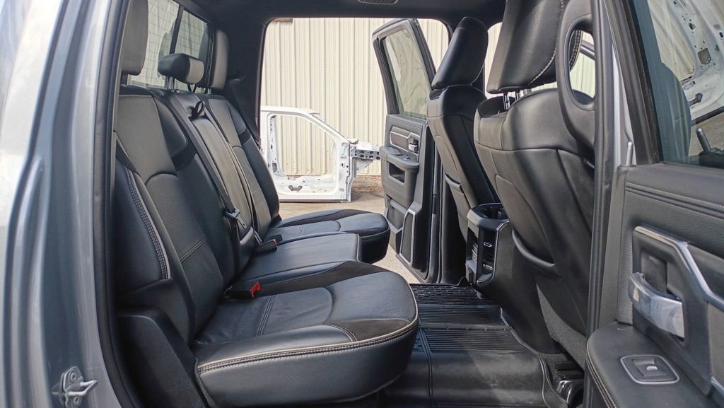 Used 2023 RAM 2500 Laramie w/ Night Edition image 14