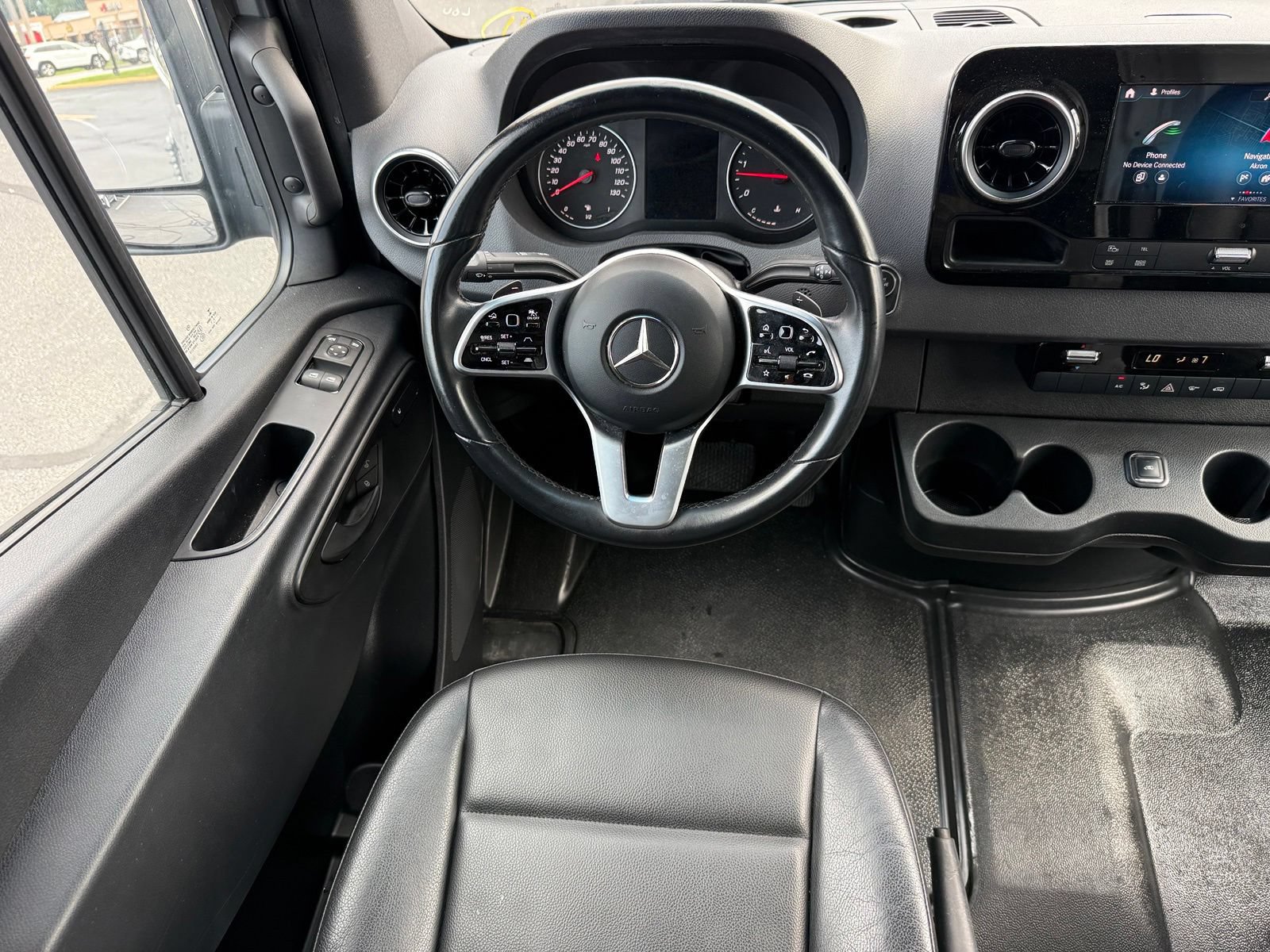 Used 2021 Mercedes-Benz Sprinter 4500 image 31