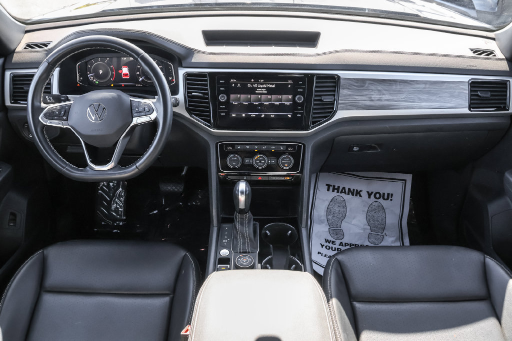 Certified 2023 Volkswagen Atlas Cross Sport SE w/ Panoramic Sunroof Package AWD/4WD image 30