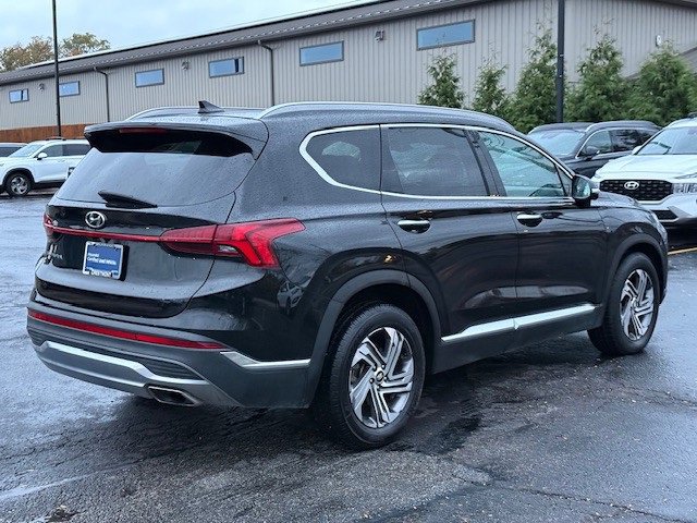 Certified 2023 Hyundai Santa Fe SEL w/ Premium Package image 4