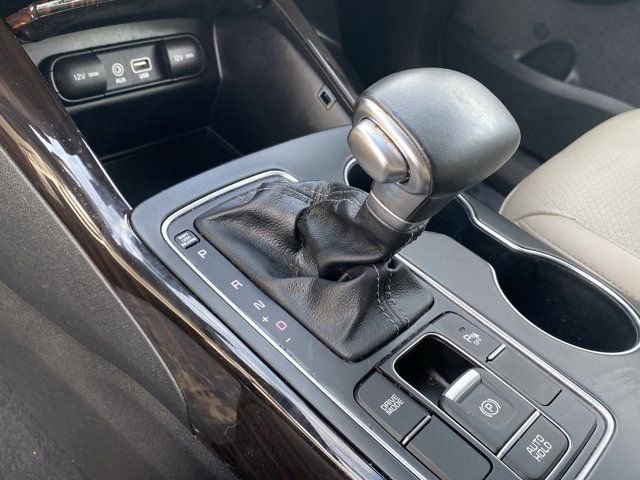 Used 2019 Kia Sorento EX image 18