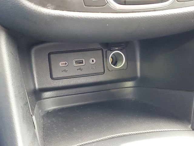 Used 2020 Chevrolet Equinox LT image 24