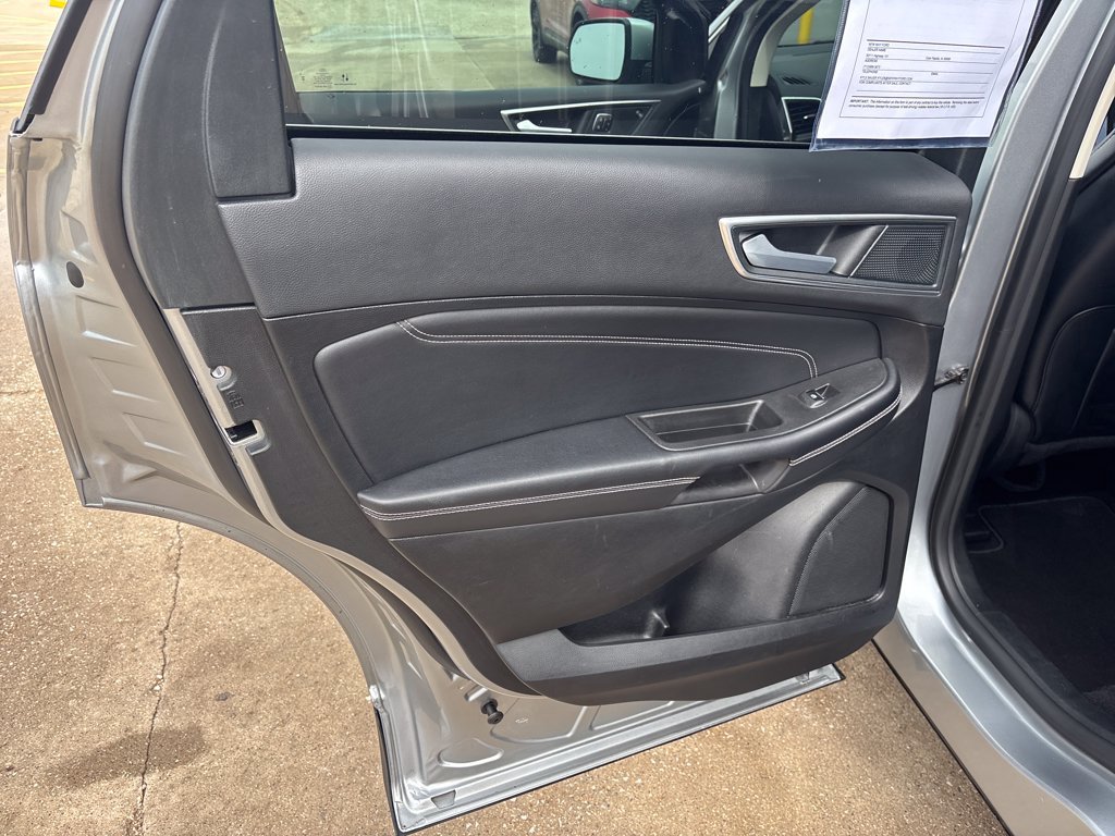 Certified 2024 Ford Edge Titanium AWD/4WD image 28