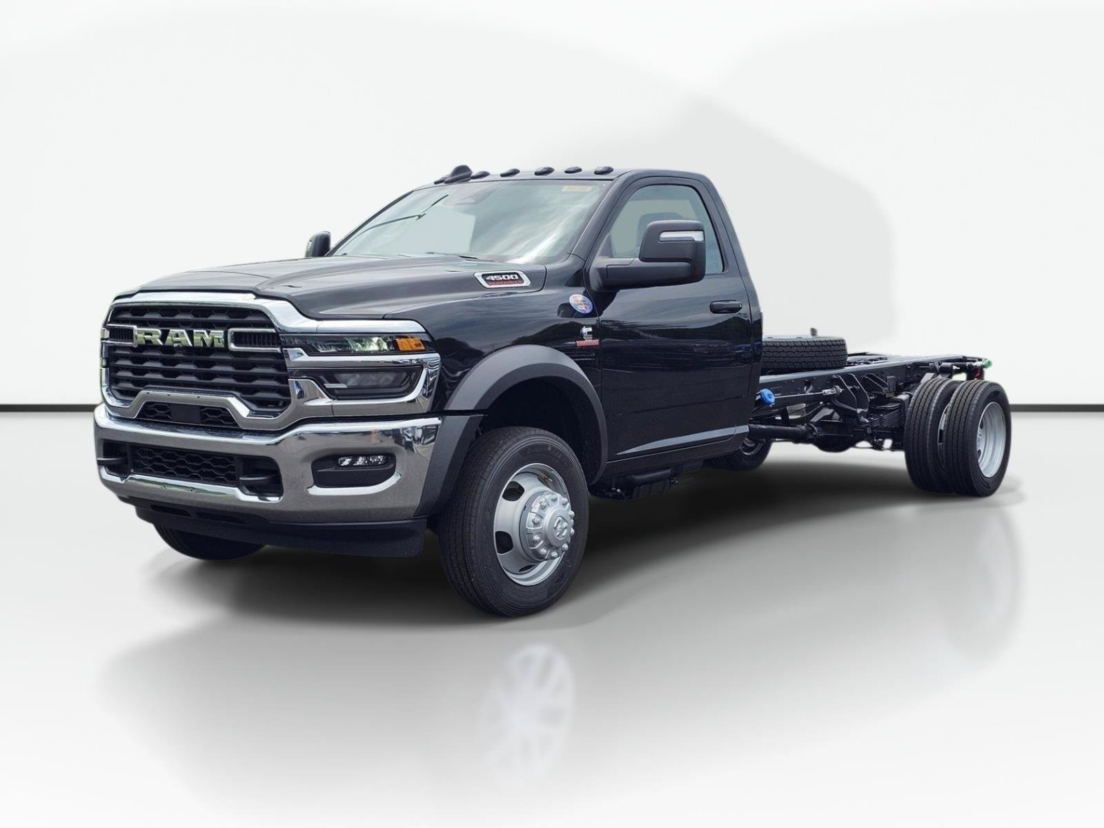 New 2026 RAM 4500 Tradesman w/ Chrome Appearance Group