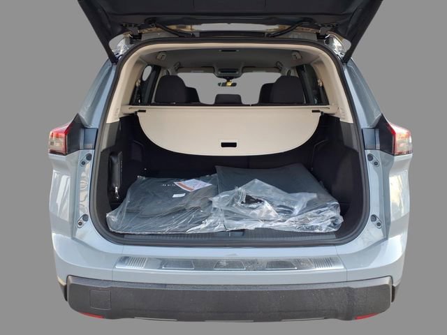 New 2026 Nissan Rogue SV w/ Cold Weather Package AWD/4WD image 8