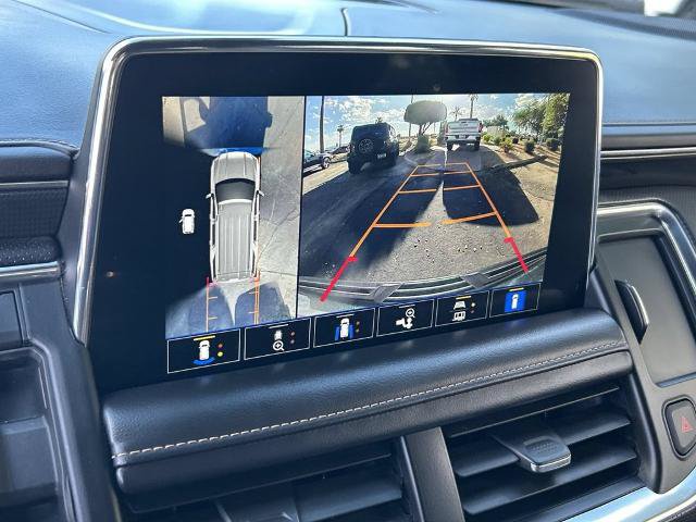 Used 2021 GMC Yukon AT4 w/ Technology Package AWD/4WD image 10