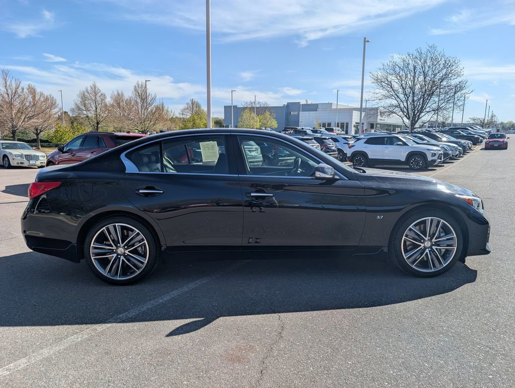 Used 2015 INFINITI Q50 AWD w/ Technology Package image 7