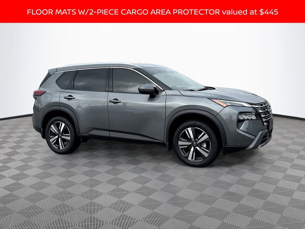 Used 2024 Nissan Rogue SL w/ SL Premium Package image 3