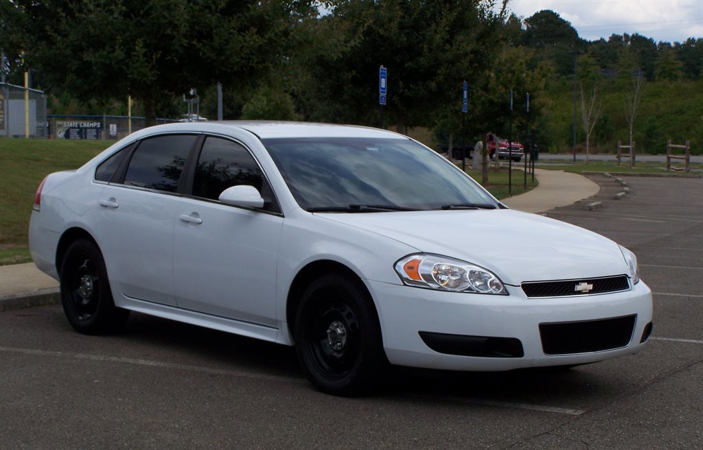 Used 2014 Chevrolet Impala Police image 2