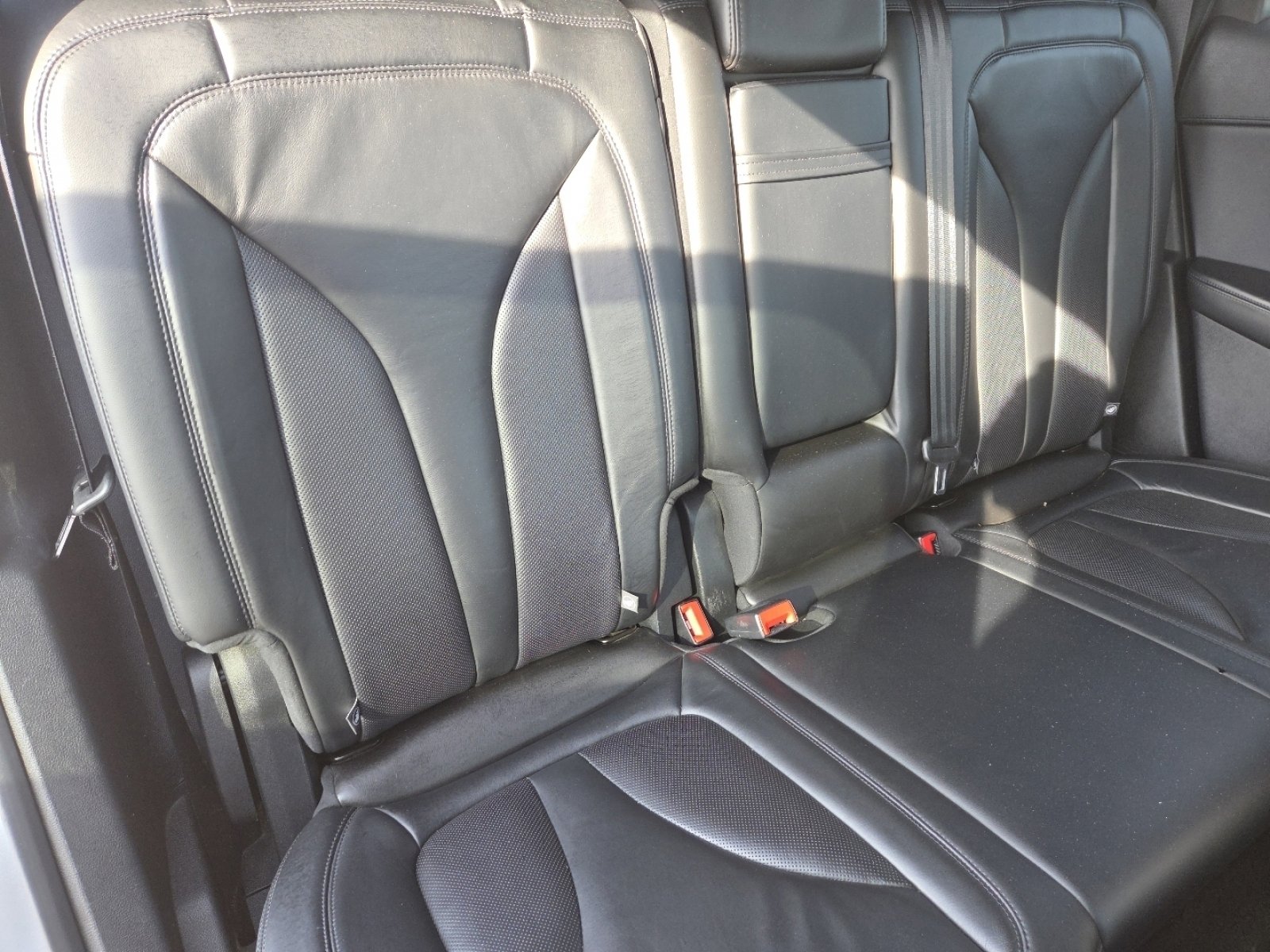 Used 2020 Lincoln Nautilus Premier w/ Equipment Group 101A image 22