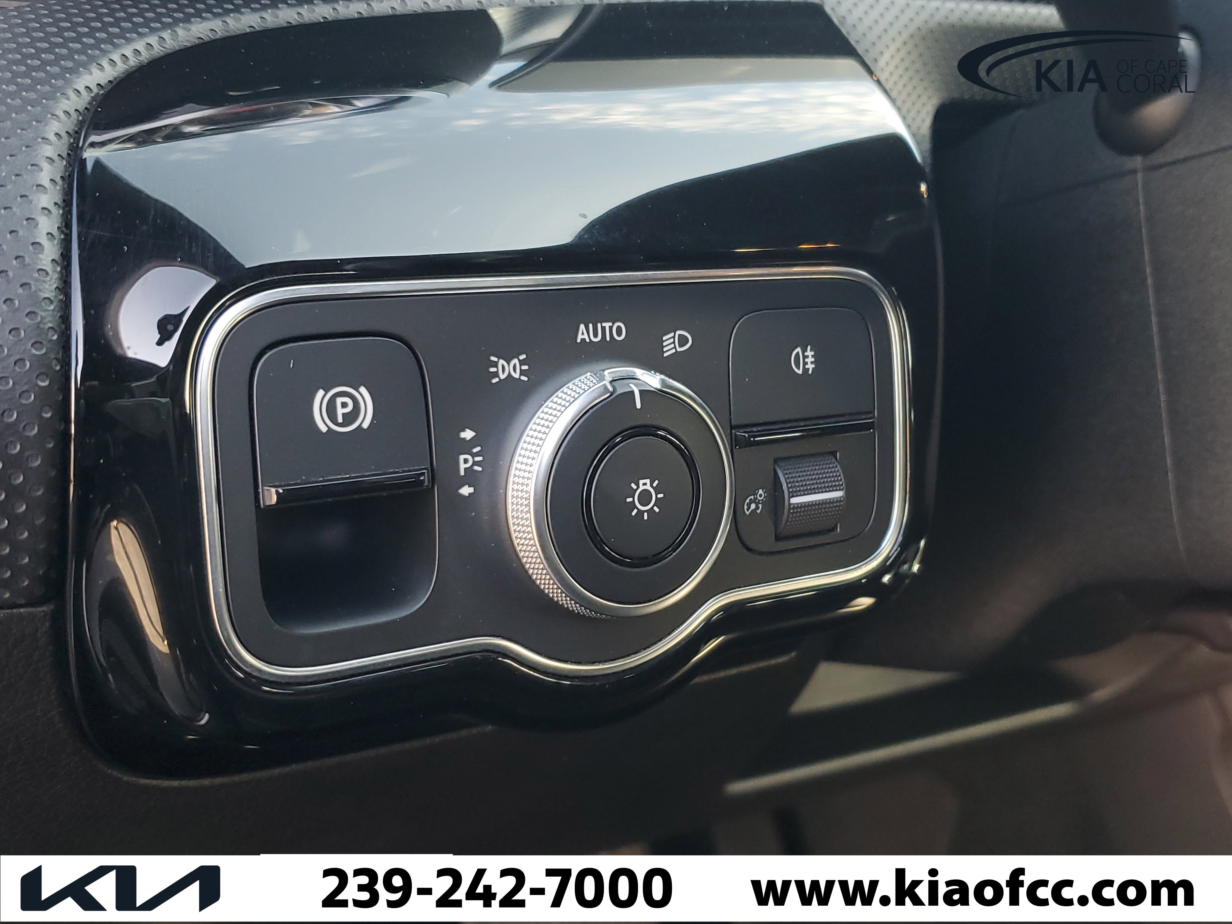 Used 2020 Mercedes-Benz A 220 image 21