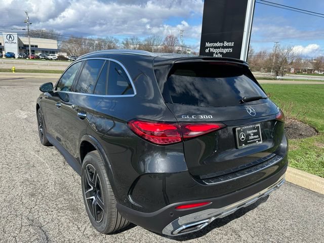 New 2026 Mercedes-Benz GLC 300 4MATIC image 3