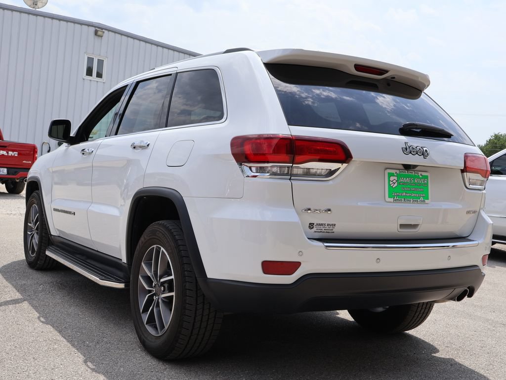 Used 2022 Jeep Grand Cherokee Limited w/ Tech Group AWD/4WD image 3