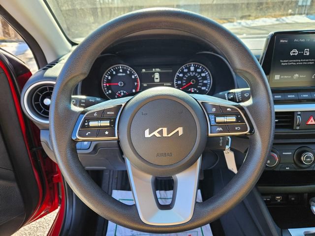 Used 2024 Kia Forte LXS FWD image 27
