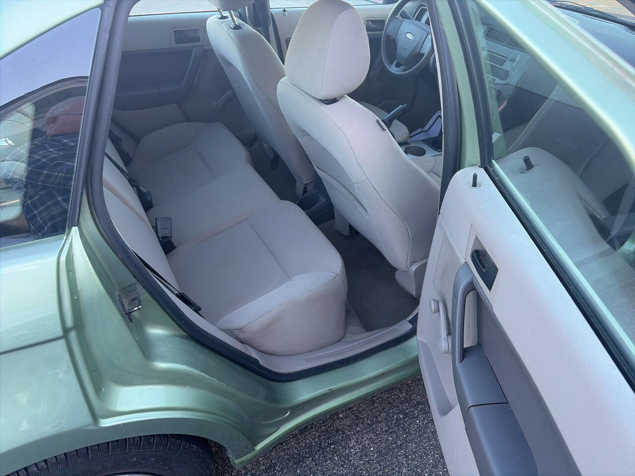 Used 2008 Ford Focus S image 14