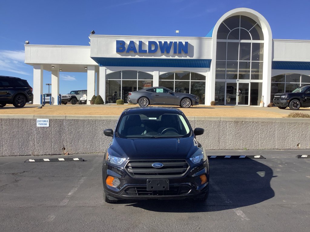 Used 2019 Ford Escape S image 2