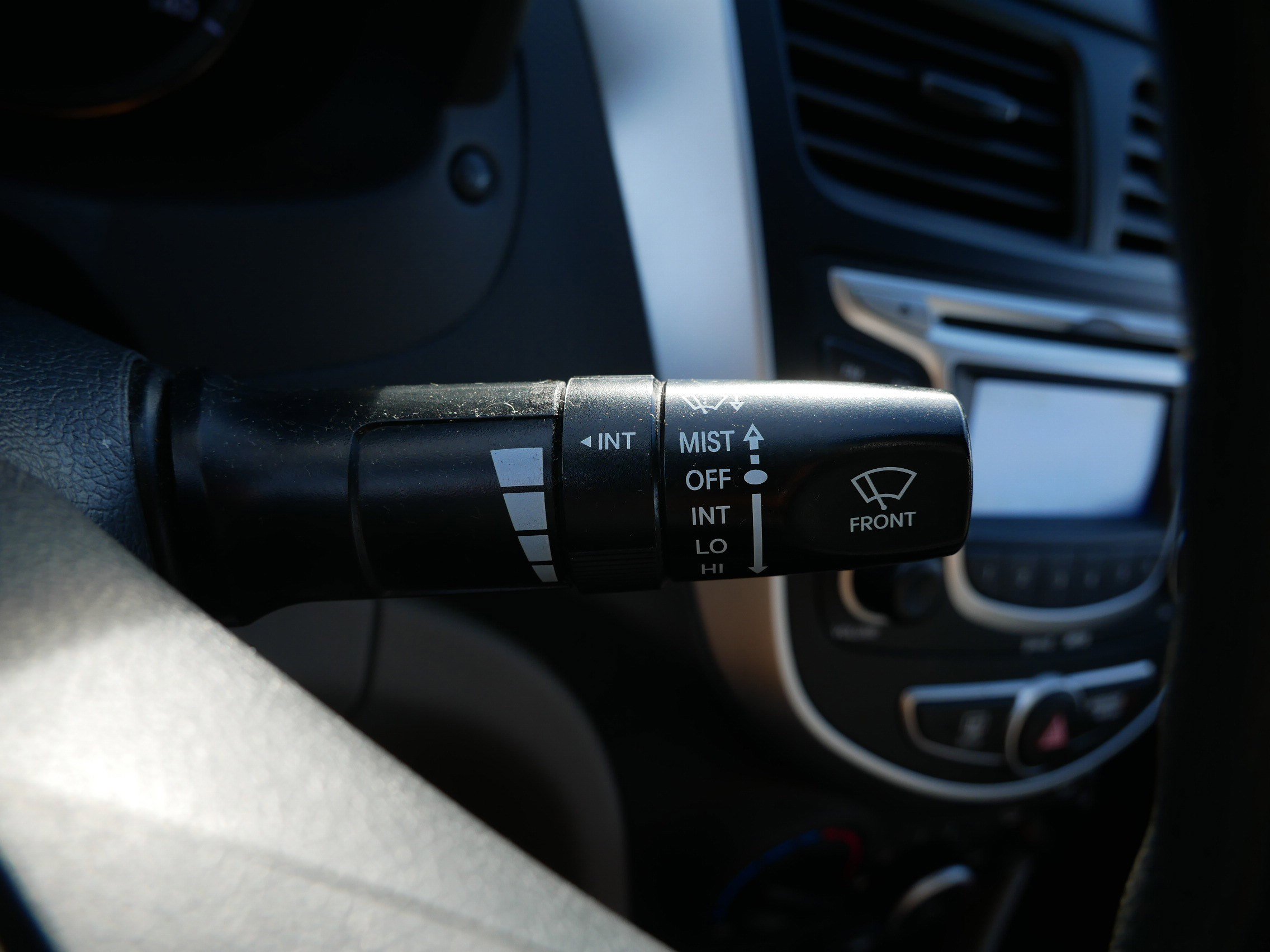 Used 2013 Hyundai Accent GLS image 26