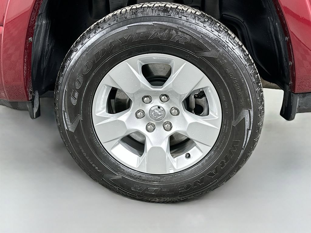 Used 2025 RAM 1500 Lone Star image 30