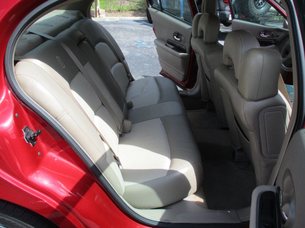 Used 2003 Buick Le Sabre Limited w/ Celebration Edition Package FWD image 24