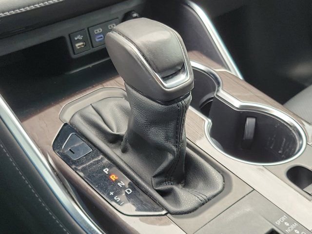 Used 2022 Toyota Highlander Platinum AWD/4WD image 31