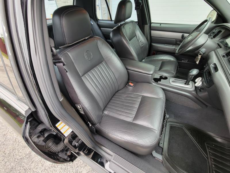 Used 2003 Mercury Marauder RWD image 42