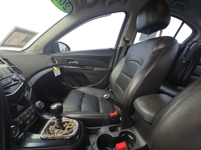 Used 2014 Chevrolet Cruze LT FWD image 10