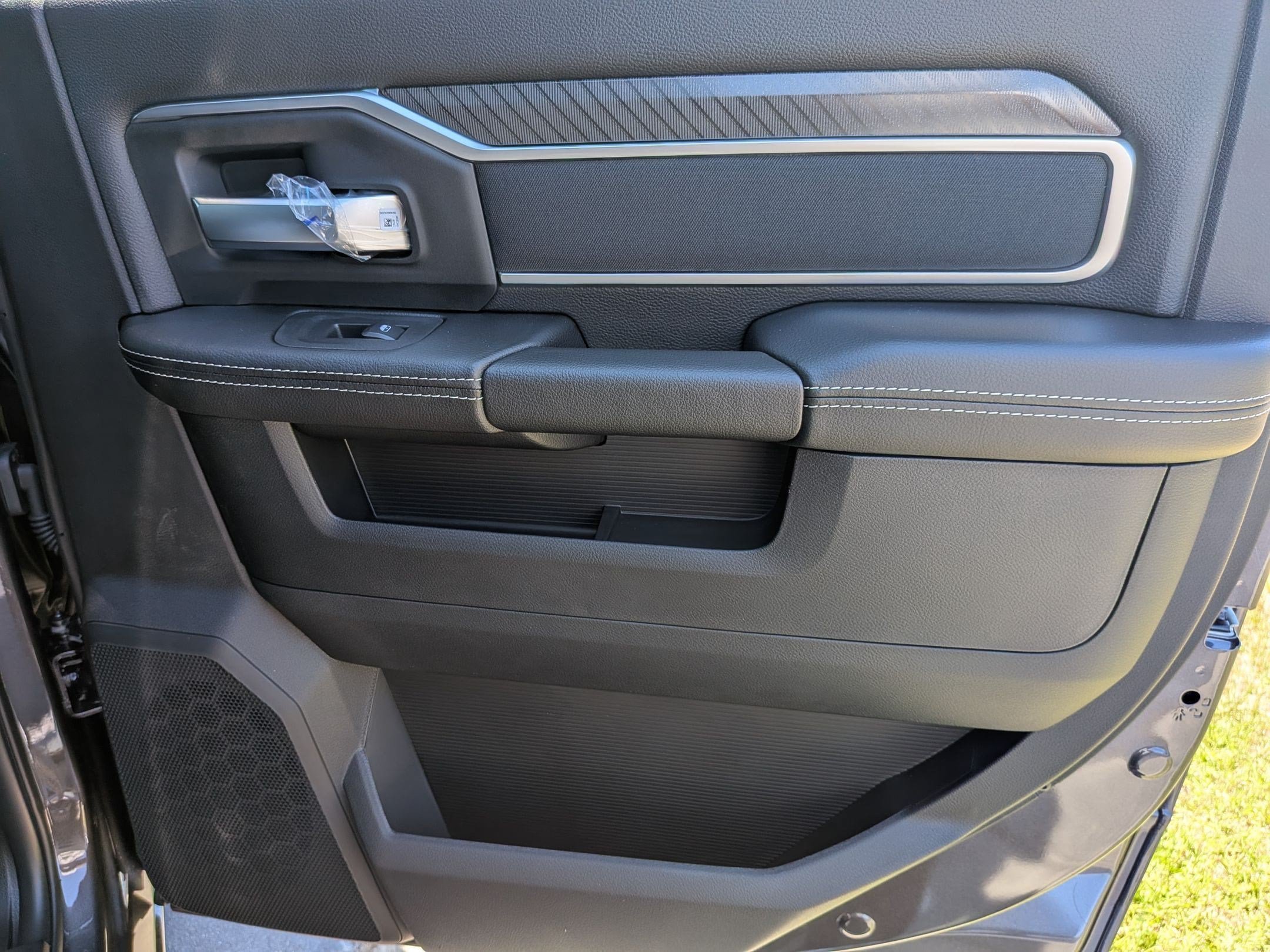 New 2026 RAM 2500 Big Horn AWD/4WD image 19