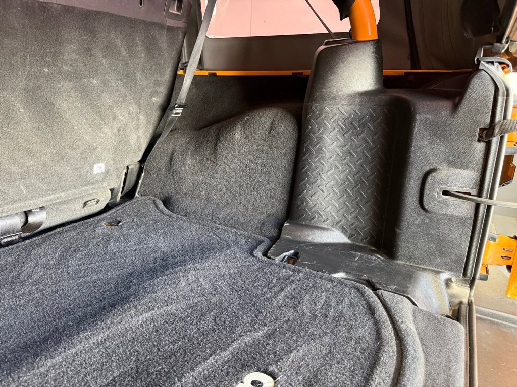 Used 2013 Jeep Wrangler Unlimited Sport image 50