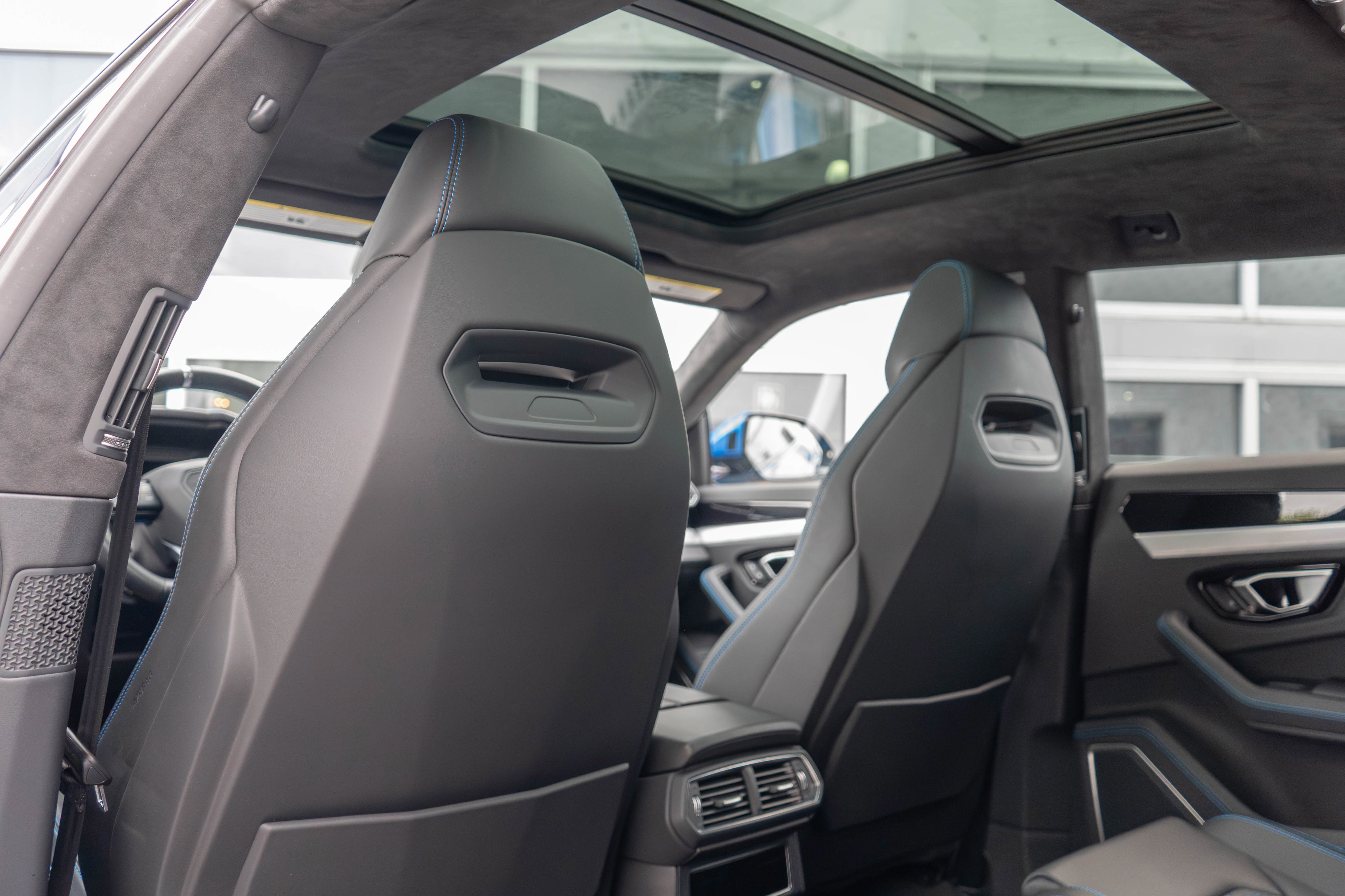 Used 2021 Lamborghini Urus image 23