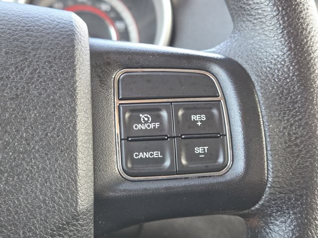 Used 2019 Dodge Journey SE w/ Blacktop Package FWD image 11