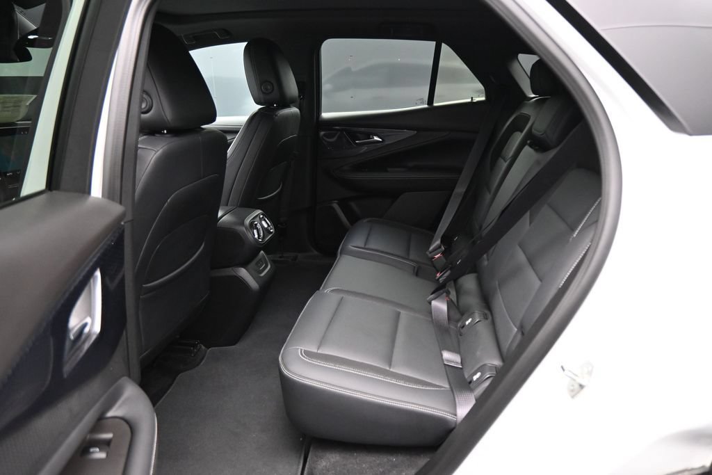 Used 2024 Chevrolet Blazer EV LT AWD/4WD image 26