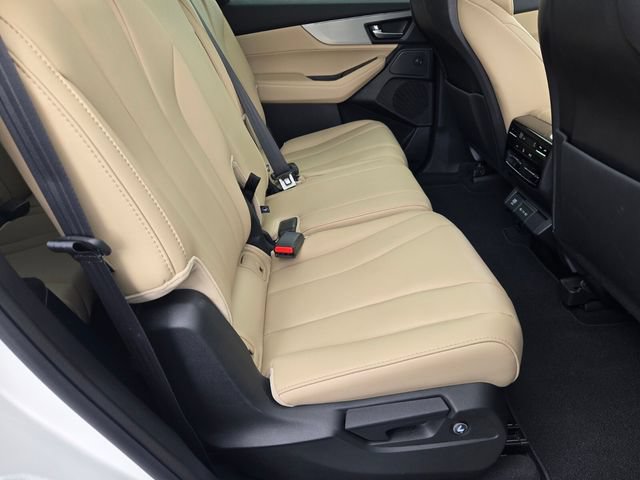 Certified 2025 Acura MDX FWD image 15