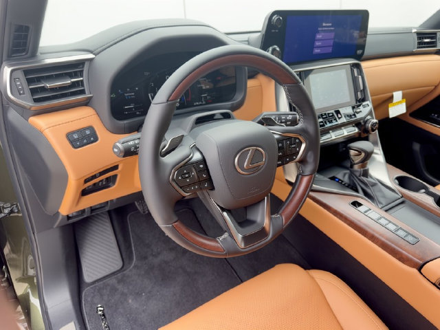 New 2026 Lexus LX 600 4WD w/ Luxury Package image 16