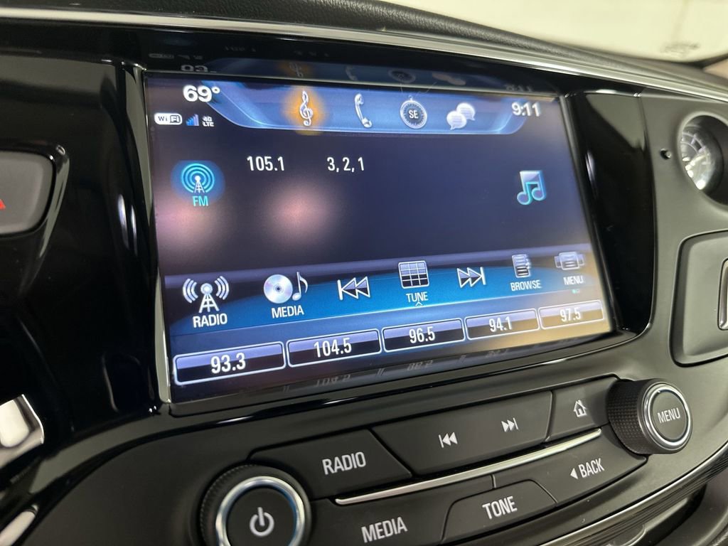 Used 2017 Buick Envision Preferred AWD/4WD image 15