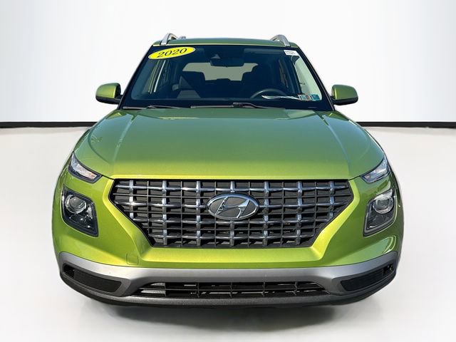 Used 2020 Hyundai Venue SEL image 2