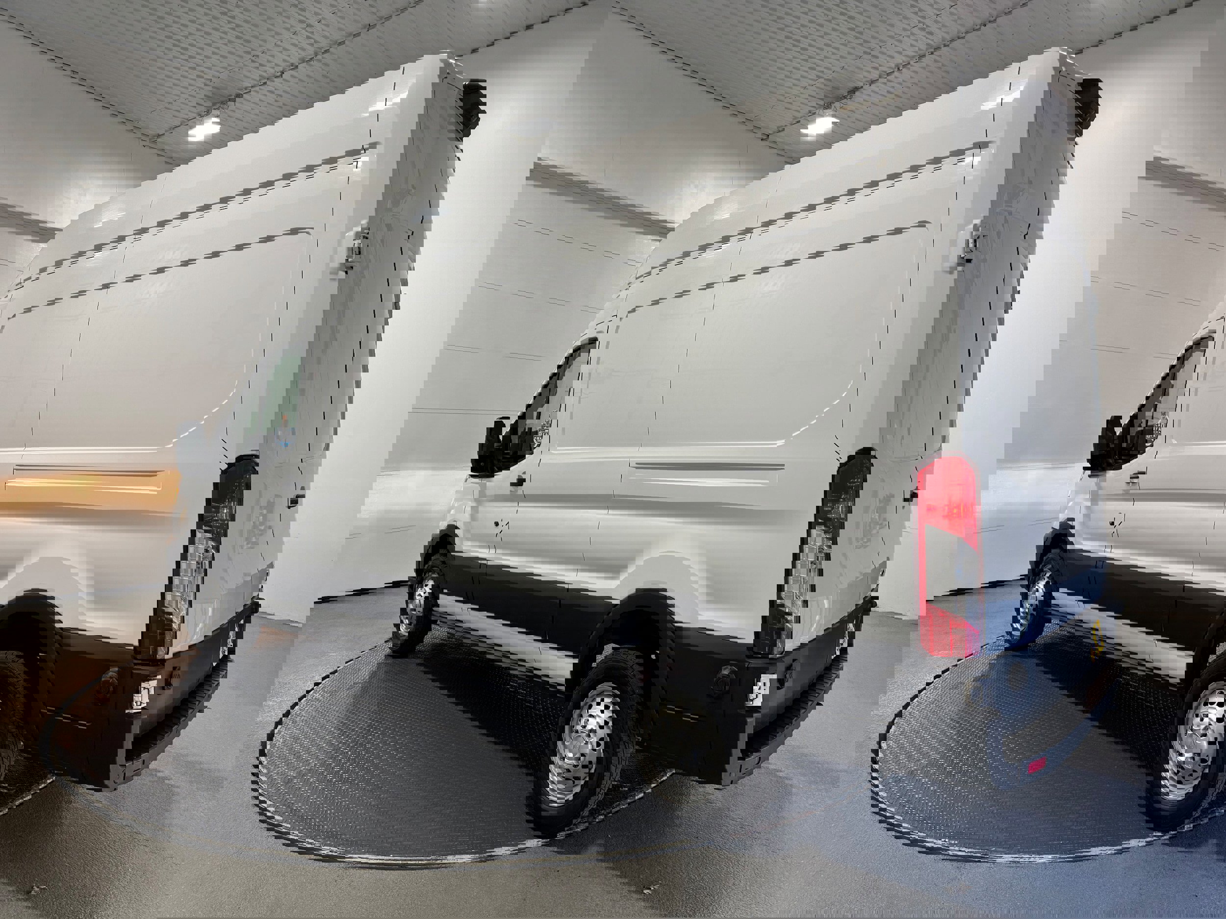 Used 2022 Ford Transit 350 148 High Roof AWD w/ Load Area Protection Package image 13