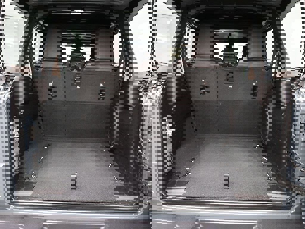 New 2025 Jeep Wrangler Unlimited Rubicon image 22