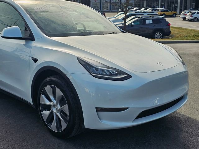 Used 2022 Tesla Model Y Long Range image 2