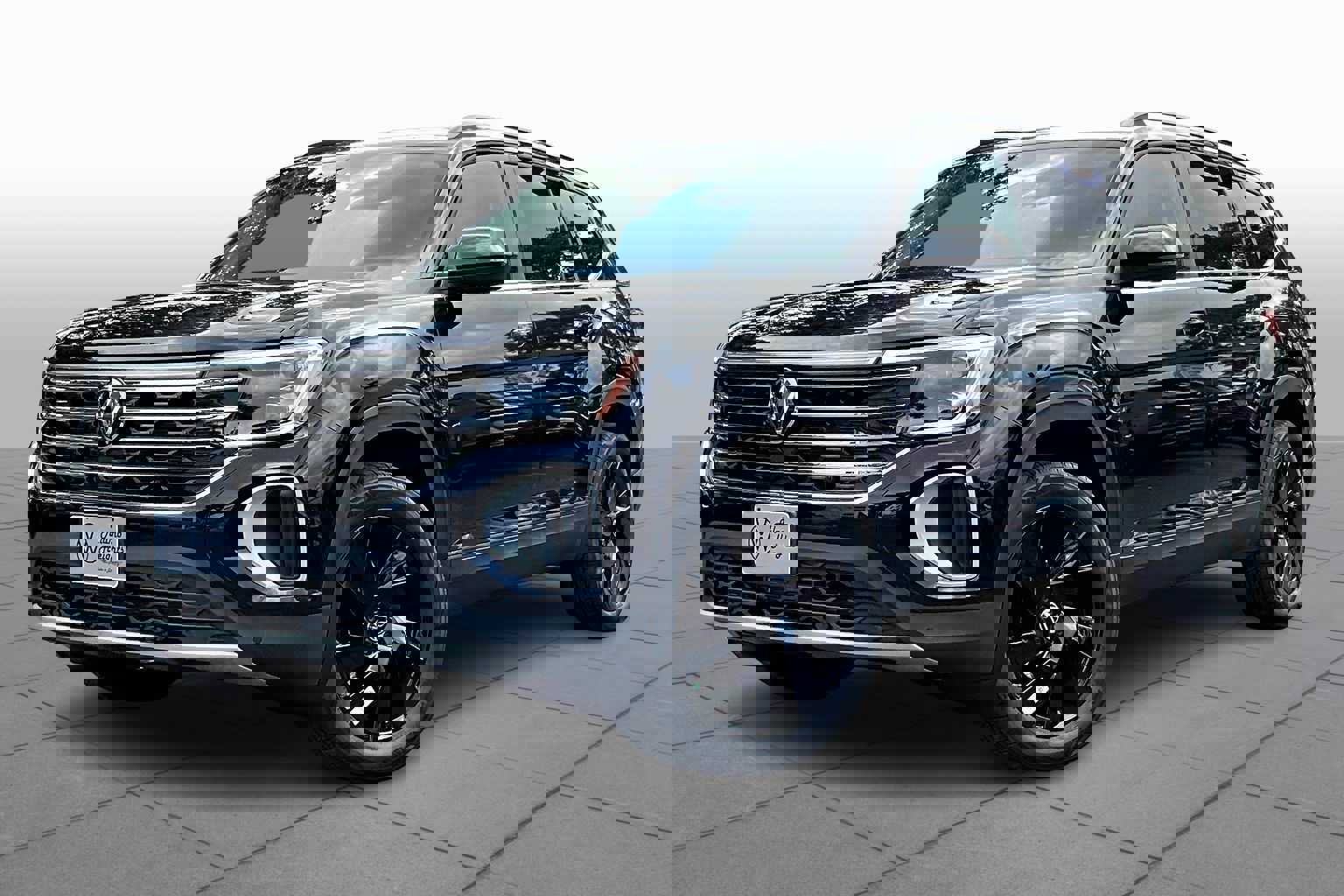 New 2026 Volkswagen Atlas SE image 1